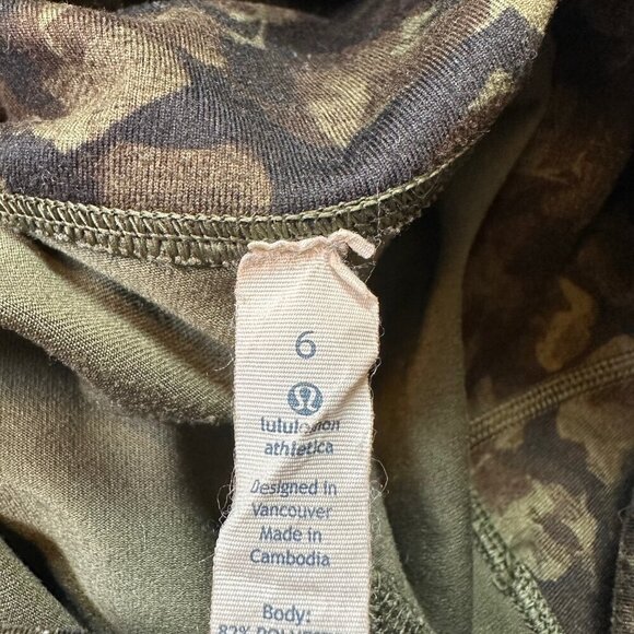 Lululemon Wunder Under Pant Mystic Jungle Fatigue Green Black Full Length Size 6 - Picture 6 of 6